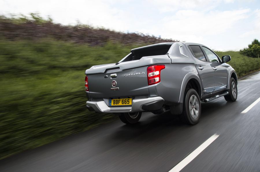  Fiat Fullback Double Cab (503) 2016 года  (UK) (фото 16 из 38)